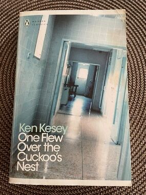 Ken Kesey One Flew Over the Cuckoo's Nest - (Blue Cover)